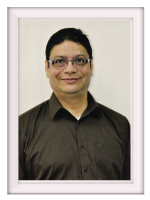 Course Team Image Emma